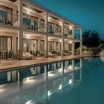 New Beach Hotel